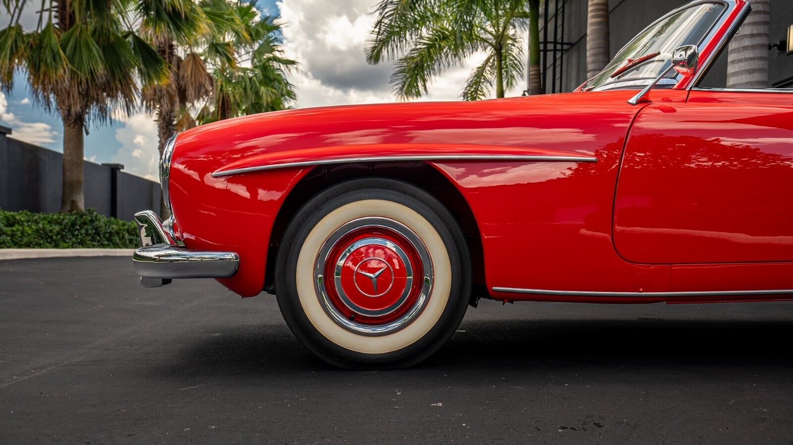 Mercedes-Benz-SL-Class-Cabriolet-1957-24