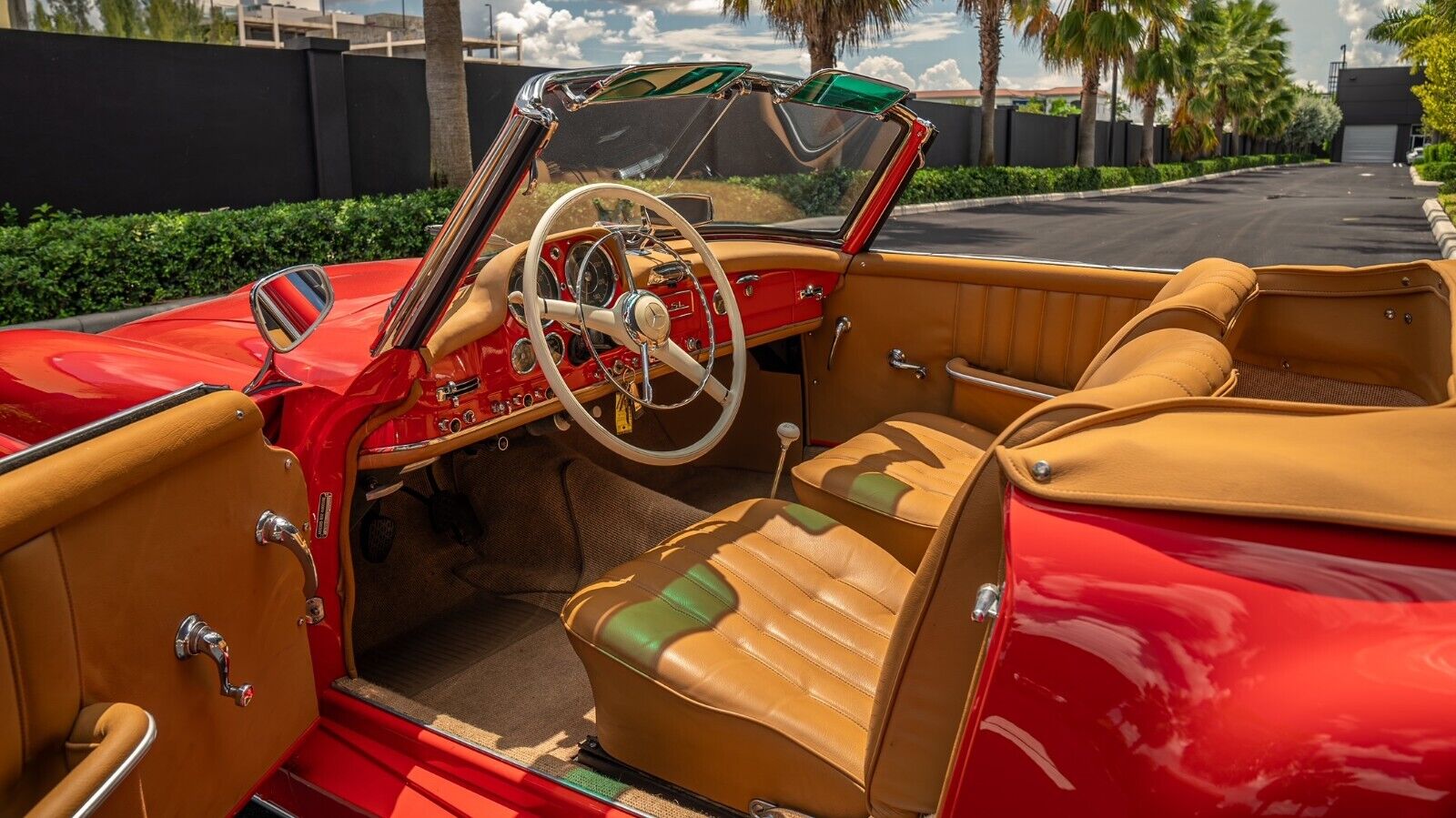 Mercedes-Benz-SL-Class-Cabriolet-1957-26