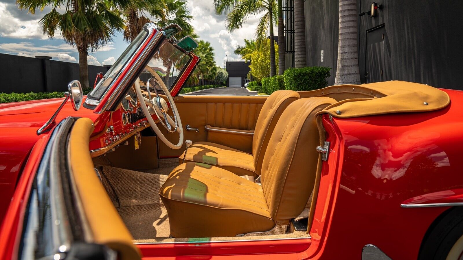 Mercedes-Benz-SL-Class-Cabriolet-1957-9