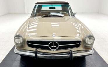 Mercedes-Benz-SL-Class-Cabriolet-1969-10