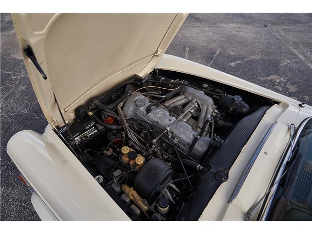 Mercedes-Benz-SL-Class-Cabriolet-1969-13