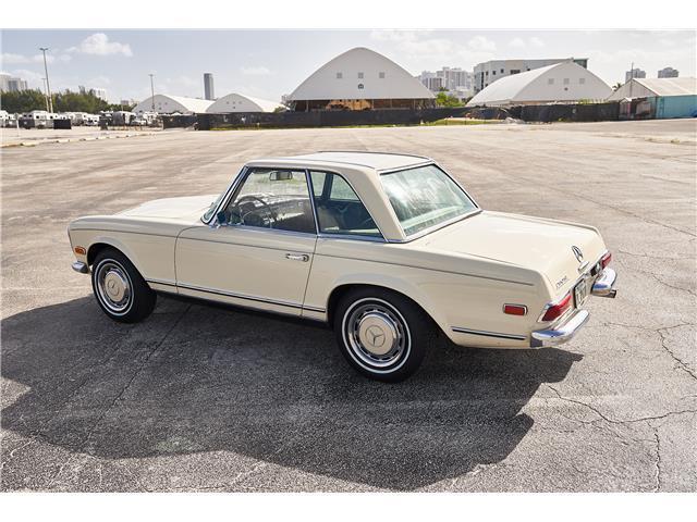 Mercedes-Benz-SL-Class-Cabriolet-1969-16