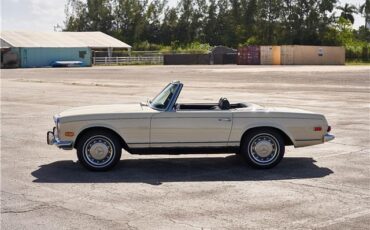 Mercedes-Benz-SL-Class-Cabriolet-1969-5