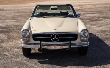 Mercedes-Benz-SL-Class-Cabriolet-1969-6