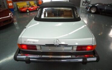 Mercedes-Benz-SL-Class-Cabriolet-1976-6