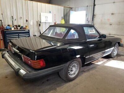 Mercedes-Benz-SL-Class-Cabriolet-1979-3