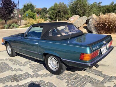 Mercedes-Benz-SL-Class-Cabriolet-1980-12