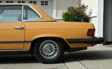 Mercedes-Benz-SL-Class-Cabriolet-1980-4