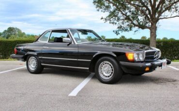 Mercedes-Benz-SL-Class-Cabriolet-1981-3