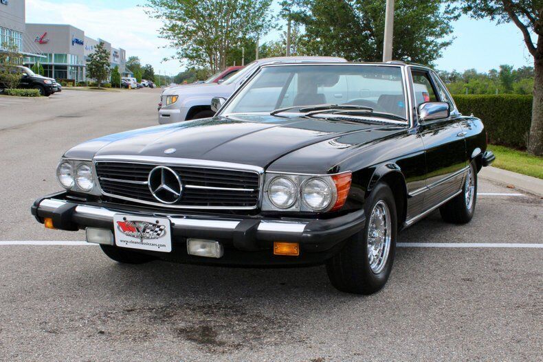 Mercedes-Benz-SL-Class-Cabriolet-1981-6