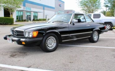 Mercedes-Benz-SL-Class-Cabriolet-1981-7