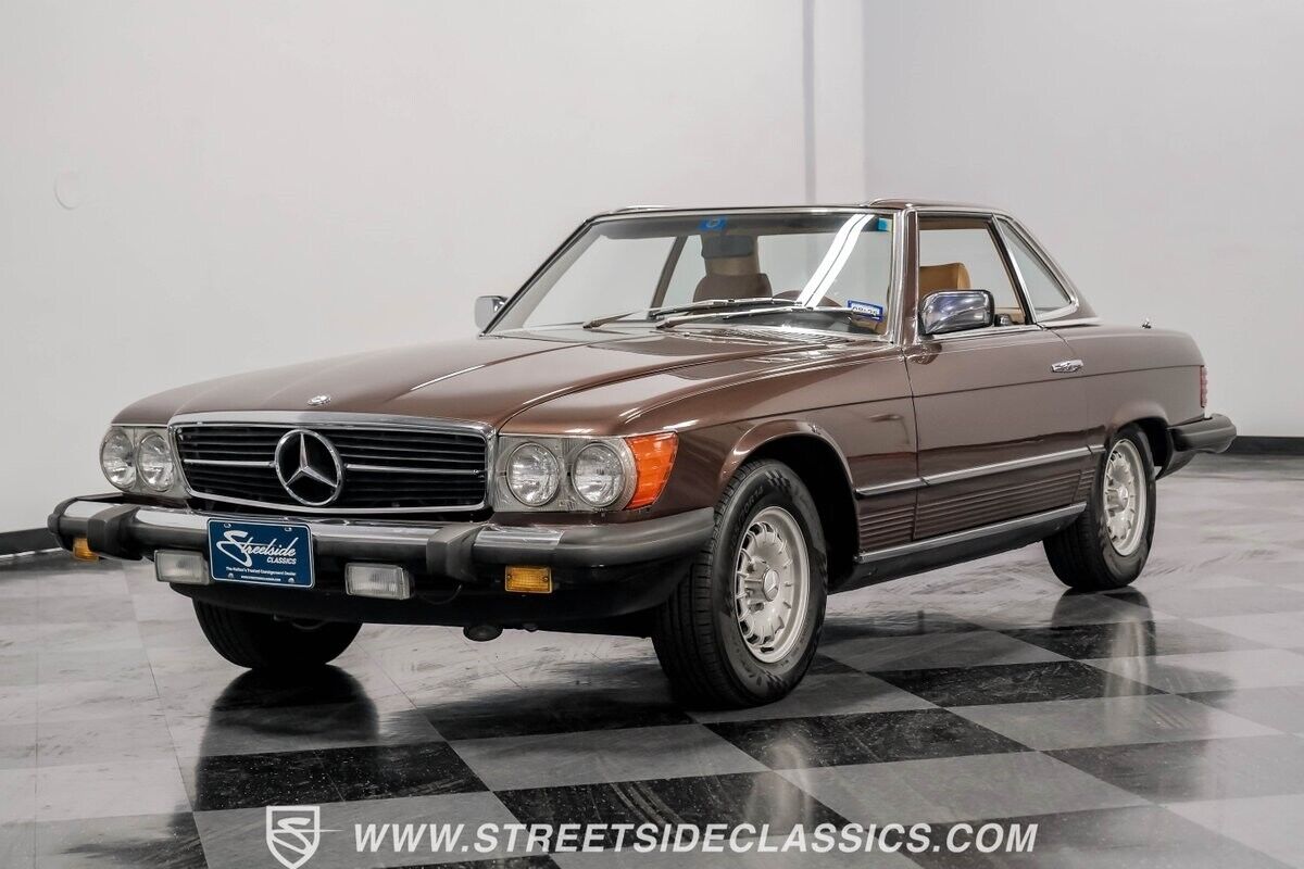 Mercedes-Benz-SL-Class-Cabriolet-1982-11