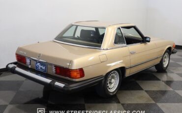 Mercedes-Benz-SL-Class-Cabriolet-1983-10