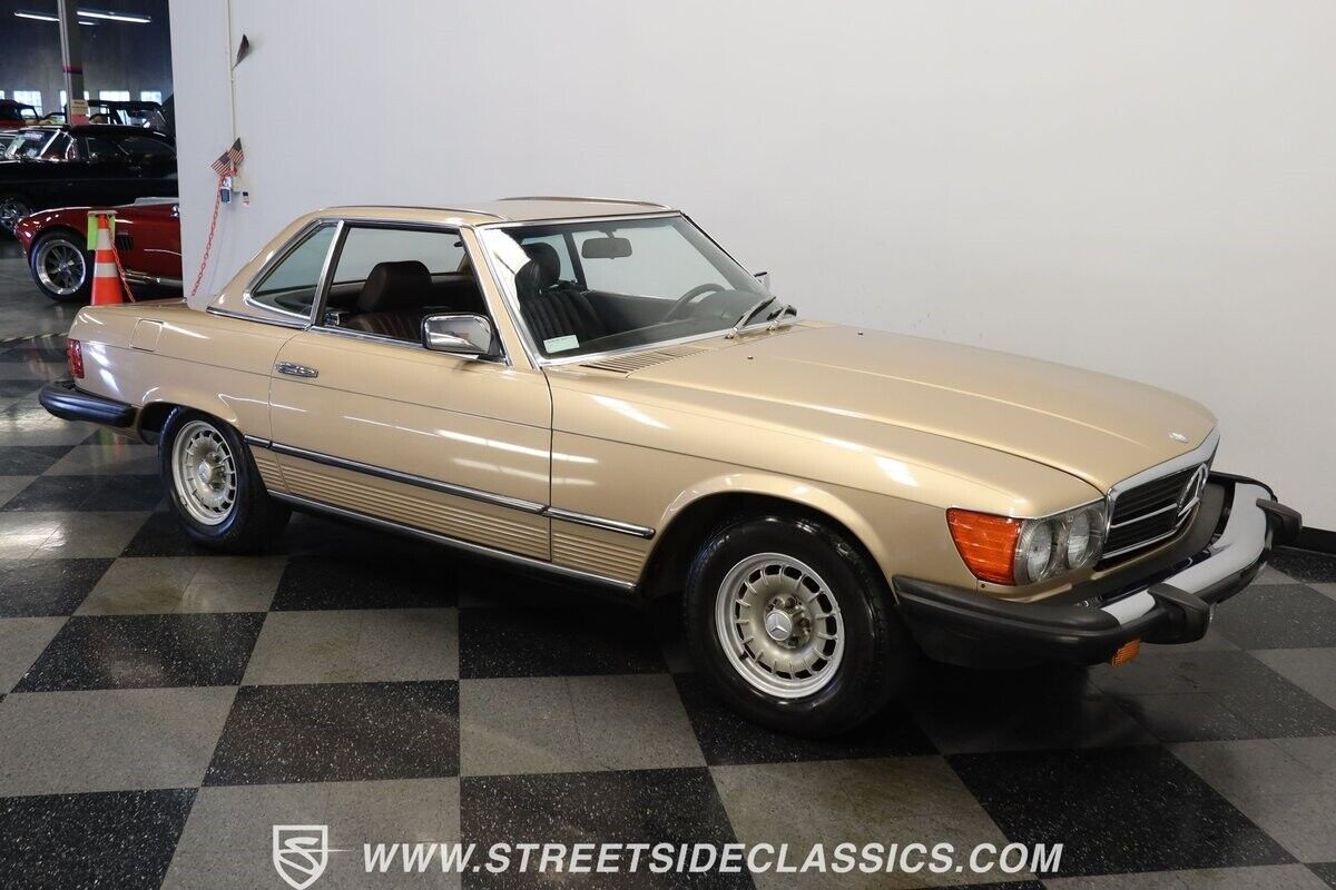 Mercedes-Benz-SL-Class-Cabriolet-1983-13