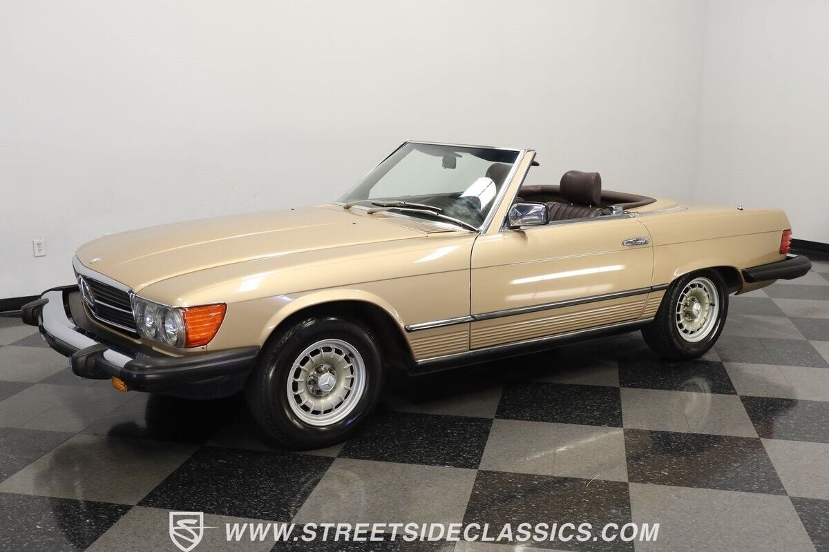 Mercedes-Benz-SL-Class-Cabriolet-1983-5