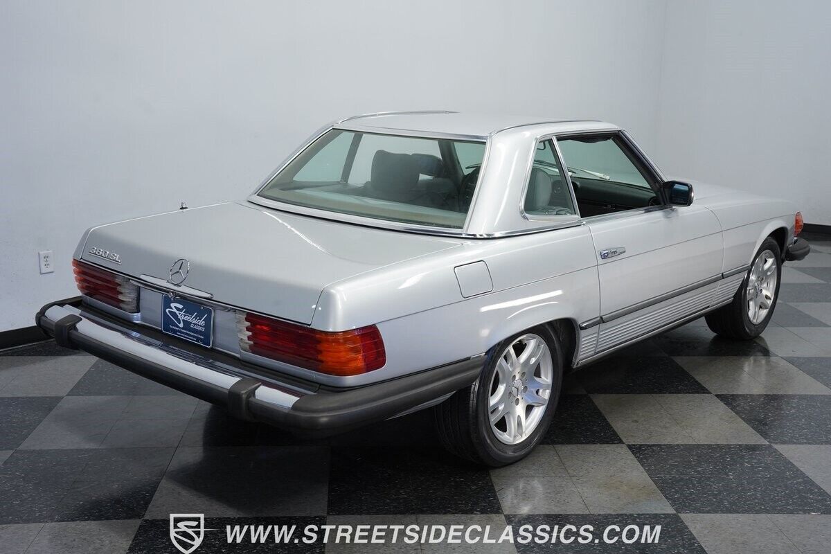 Mercedes-Benz-SL-Class-Cabriolet-1984-10