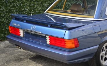 Mercedes-Benz-SL-Class-Cabriolet-1984-4