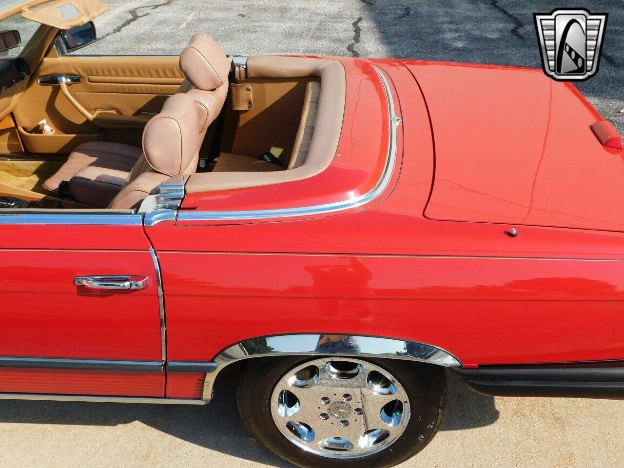 Mercedes-Benz-SL-Class-Cabriolet-1985-11