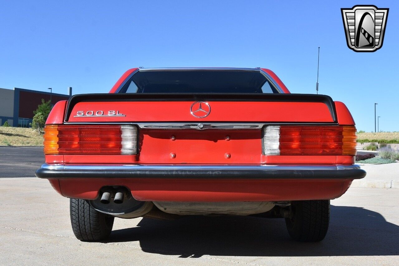 Mercedes-Benz-SL-Class-Cabriolet-1985-5