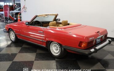 Mercedes-Benz-SL-Class-Cabriolet-1985-6