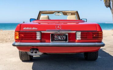 Mercedes-Benz-SL-Class-Cabriolet-1985-6