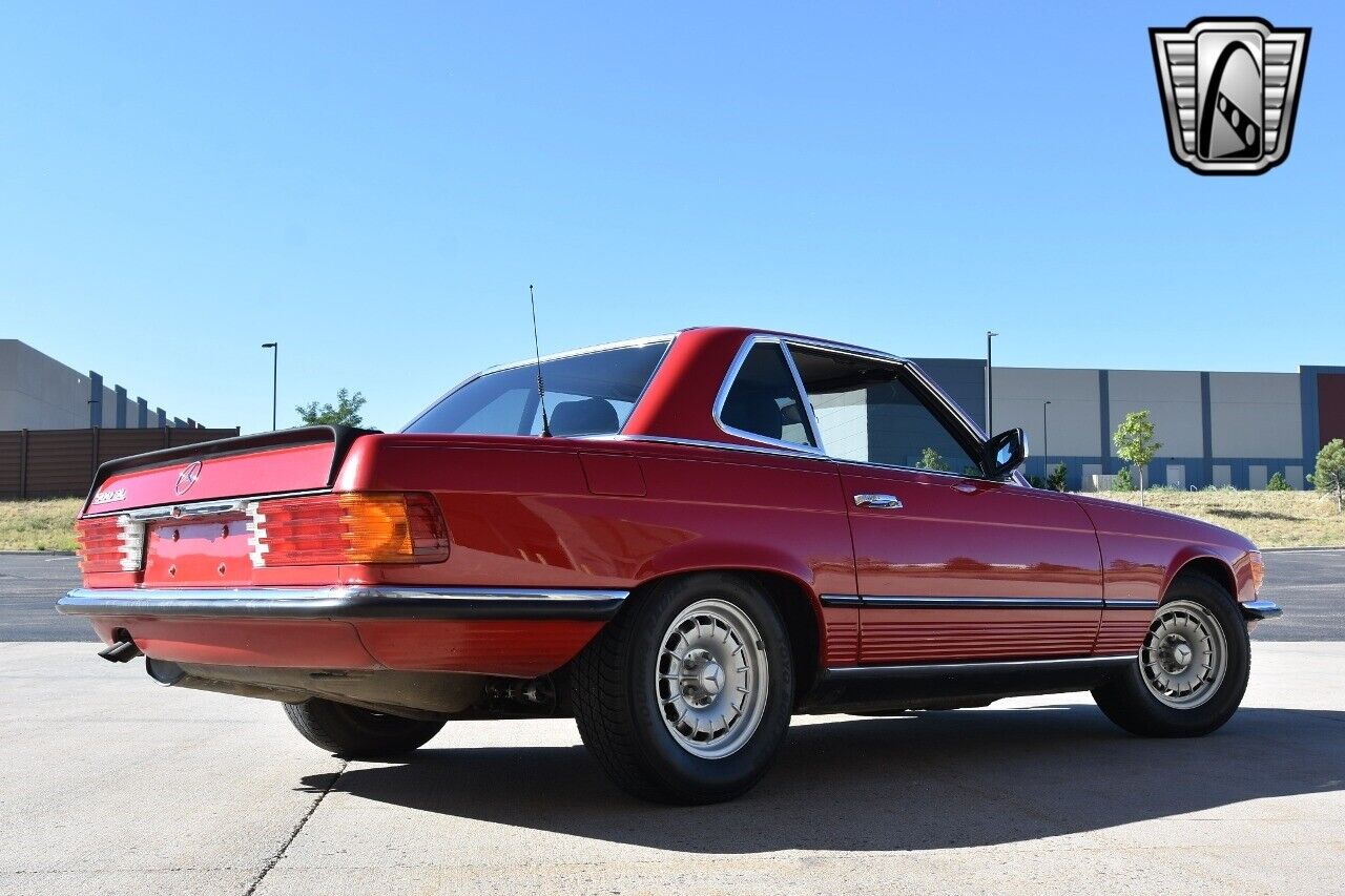 Mercedes-Benz-SL-Class-Cabriolet-1985-6