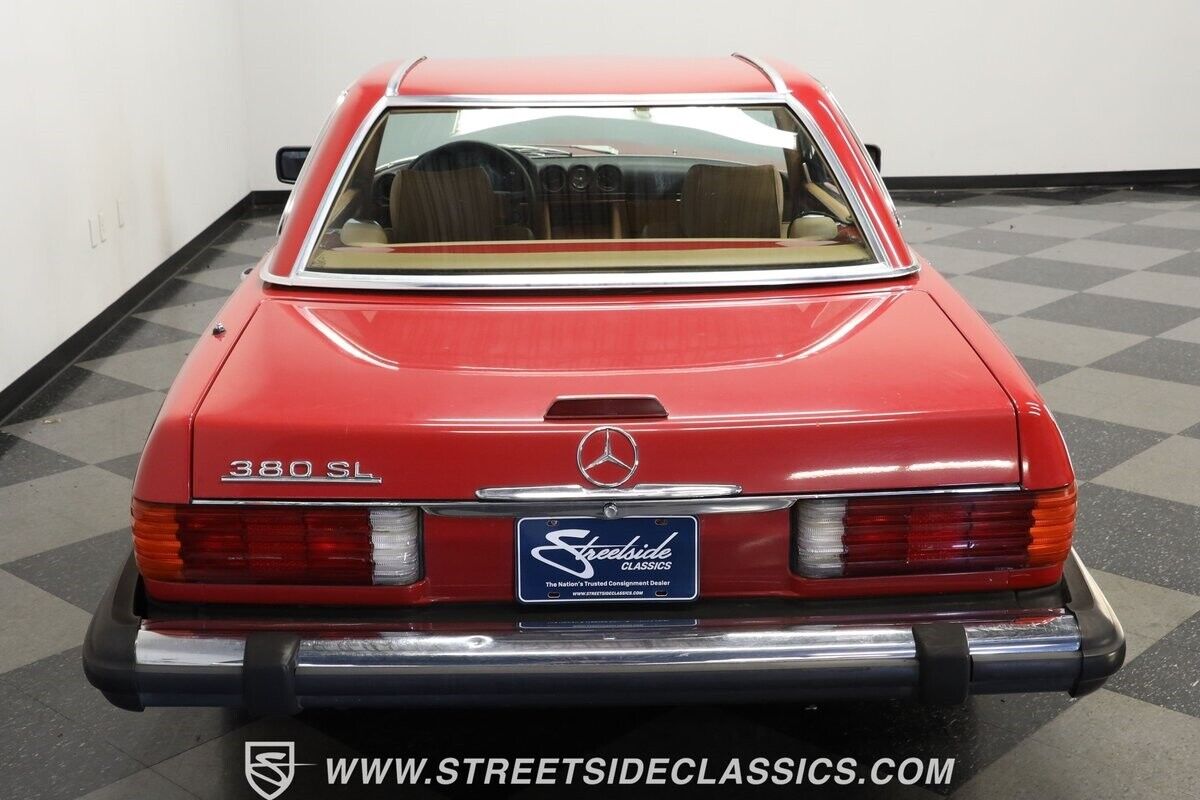 Mercedes-Benz-SL-Class-Cabriolet-1985-8