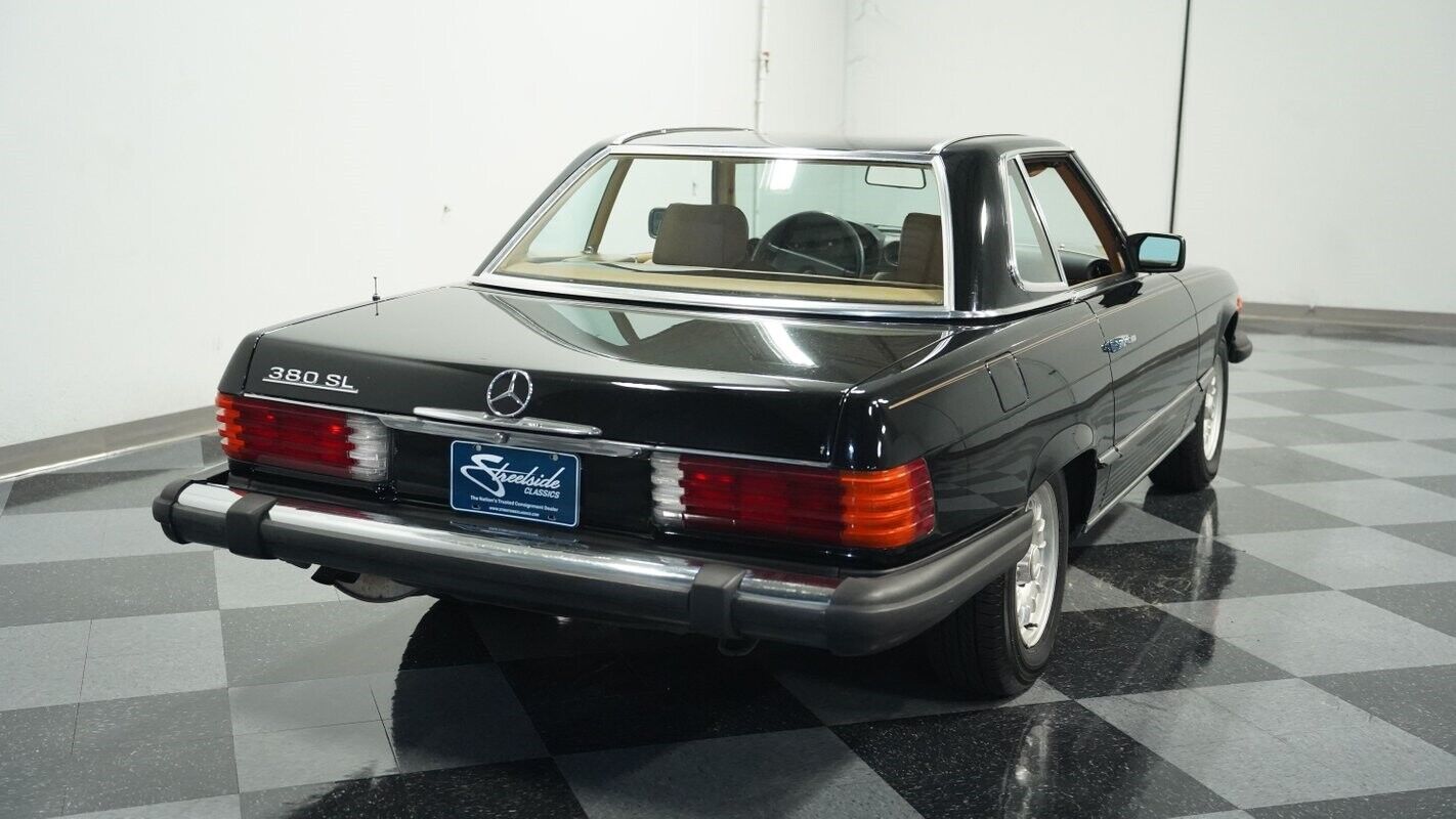 Mercedes-Benz-SL-Class-Cabriolet-1985-9