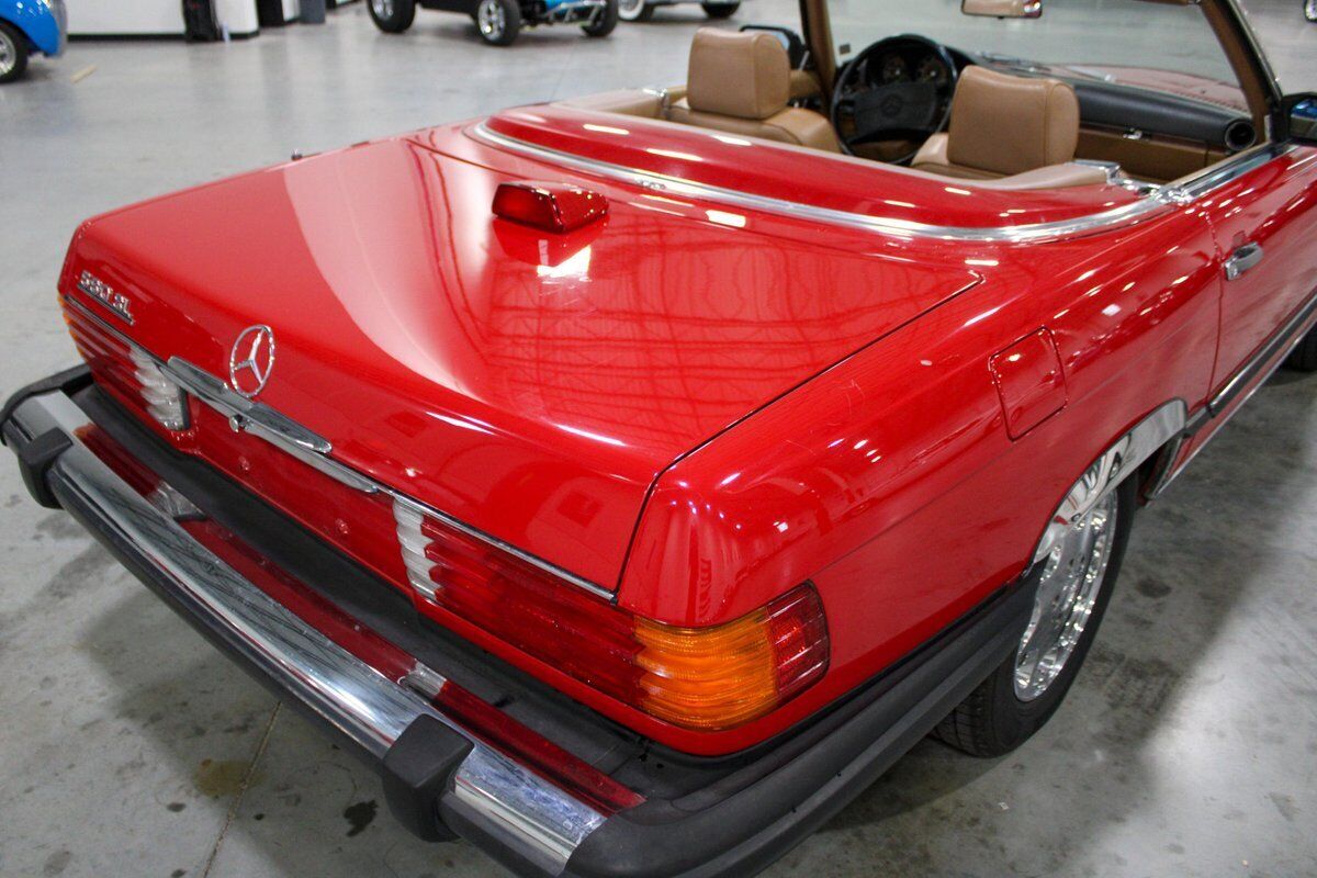 Mercedes-Benz-SL-Class-Cabriolet-1986-11