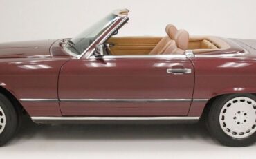 Mercedes-Benz-SL-Class-Cabriolet-1986-5