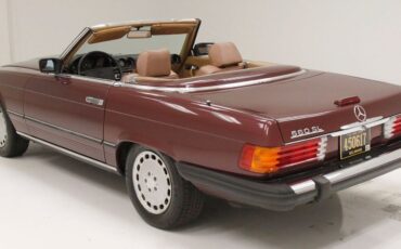 Mercedes-Benz-SL-Class-Cabriolet-1986-7