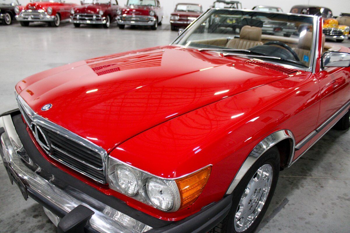 Mercedes-Benz-SL-Class-Cabriolet-1986-8