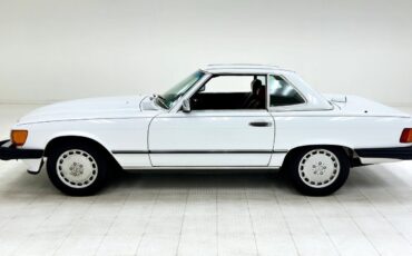 Mercedes-Benz-SL-Class-Cabriolet-1987-1