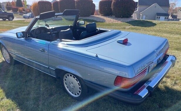 Mercedes-Benz-SL-Class-Cabriolet-1987-2