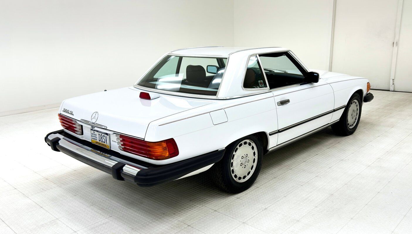 Mercedes-Benz-SL-Class-Cabriolet-1987-4