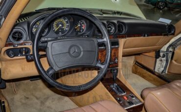 Mercedes-Benz-SL-Class-Cabriolet-1987-5