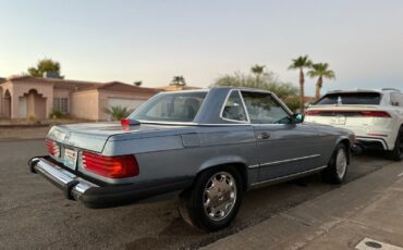 Mercedes-Benz-SL-Class-Cabriolet-1987-6