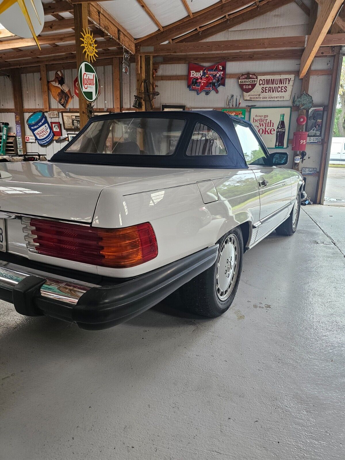 Mercedes-Benz-SL-Class-Cabriolet-1988-13