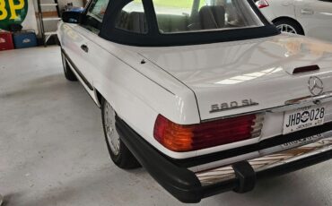 Mercedes-Benz-SL-Class-Cabriolet-1988-15