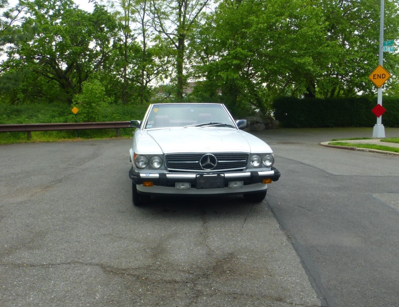 Mercedes-Benz-SL-Class-Cabriolet-1988-29