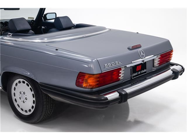 Mercedes-Benz-SL-Class-Cabriolet-1988-30