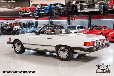 Mercedes-Benz-SL-Class-Cabriolet-1988-5