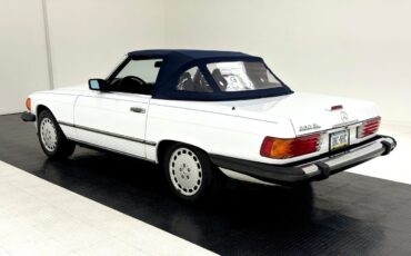 Mercedes-Benz-SL-Class-Cabriolet-1988-7