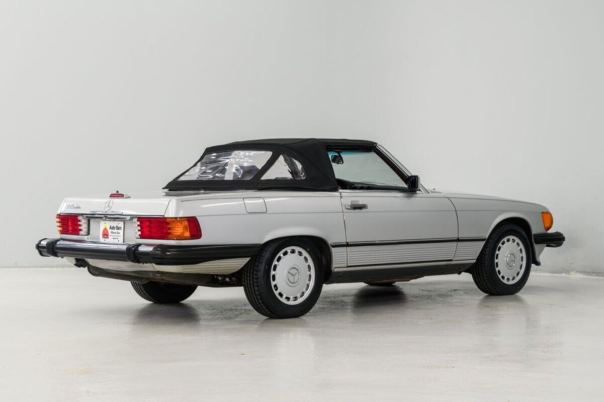 Mercedes-Benz-SL-Class-Cabriolet-1988-8