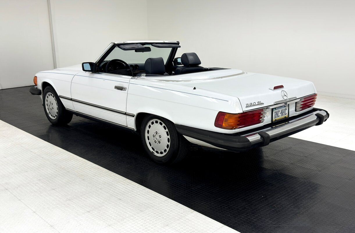 Mercedes-Benz-SL-Class-Cabriolet-1988-8