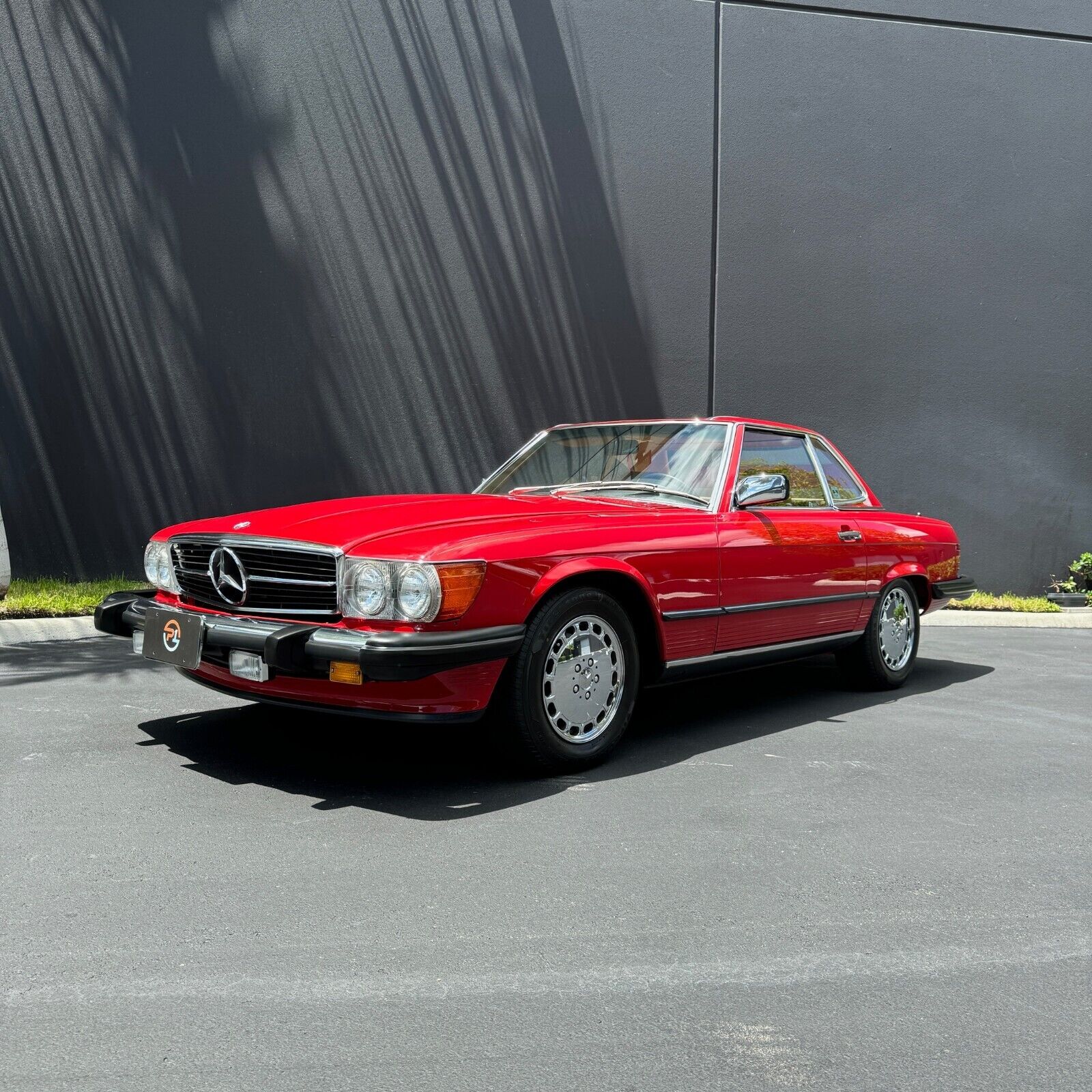 Mercedes-Benz-SL-Class-Cabriolet-1989-1