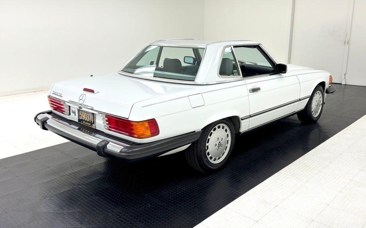 Mercedes-Benz-SL-Class-Cabriolet-1989-10