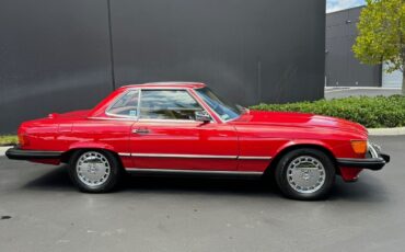 Mercedes-Benz-SL-Class-Cabriolet-1989-12