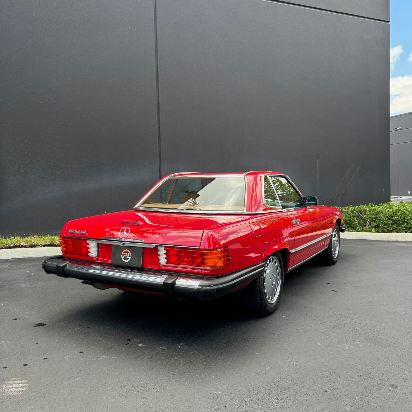 Mercedes-Benz-SL-Class-Cabriolet-1989-16