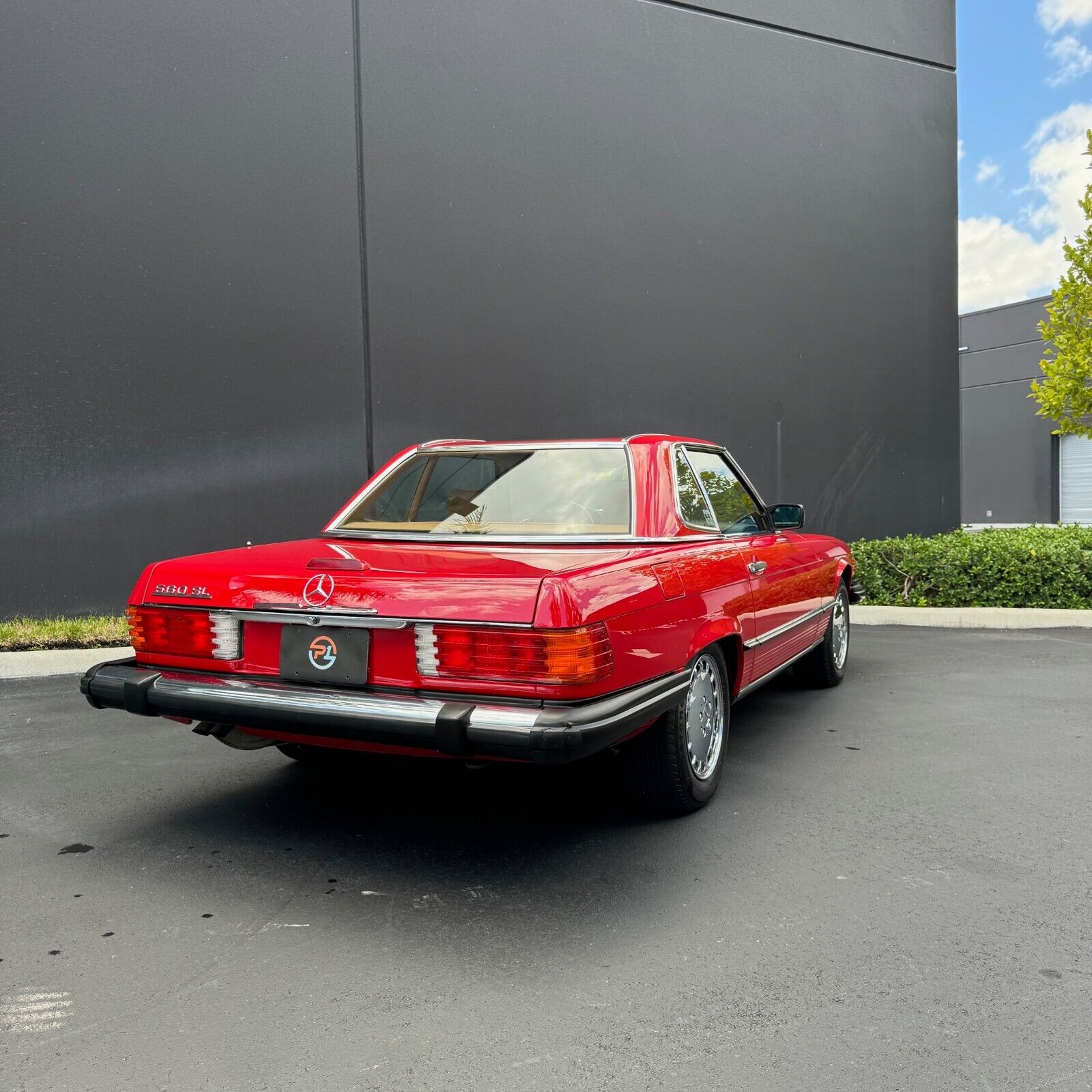 Mercedes-Benz-SL-Class-Cabriolet-1989-17